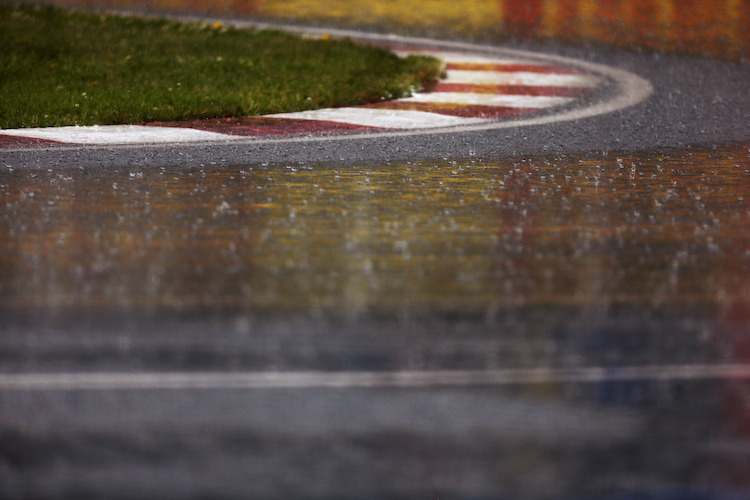 Der Regen könnte die Arbeit der GP-Stars beim Auftakt ins Montreal-Wochenende erschweren