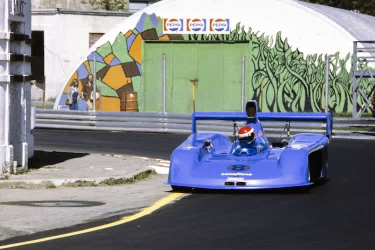 Wer ist das? Wo und wann ist das Foto entstanden?