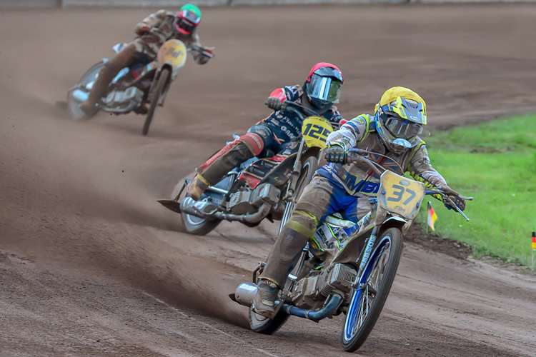 Chris Harris (37) und Lukas Fienhage (125) sind neben Zach Wajtknecht die Titelkandidaten