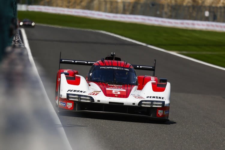 Der Werks-Porsche 963