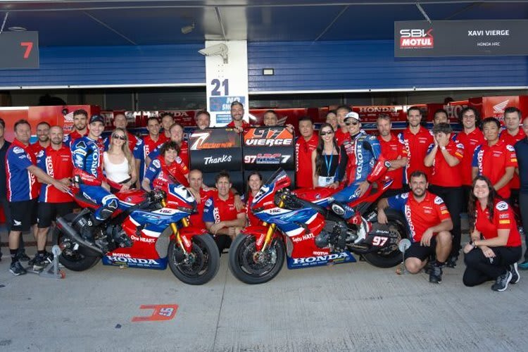 Das letzte Gruppenbild der Honda-Mannschaft von 2025
