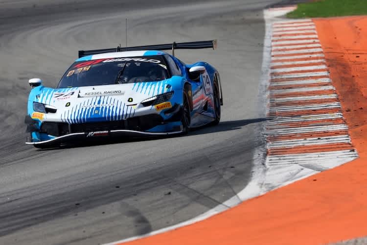 Dennis Marschall bleibt der Mann der Stunde in Valencia