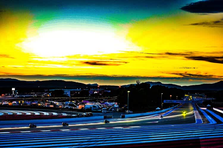 Die Nacht bricht ein