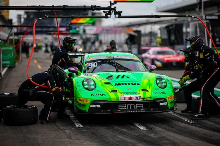 Jubel bei Manthey und Porsche