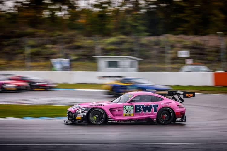 Tabellenführer Lucas Auer