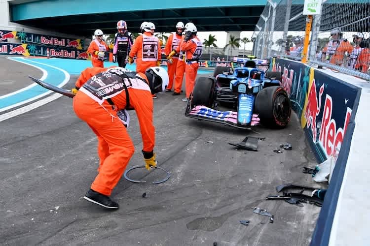 Nach diesem Unfall in Miami 2022 ging es Esteban Ocon überhaupt nicht gut