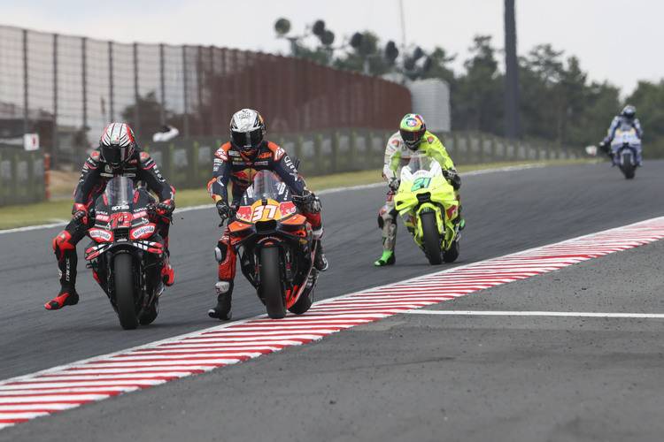 Marco Bezzecchi überholte Acosta im Rennen, Morbidelli kurze Zeit später ebenso