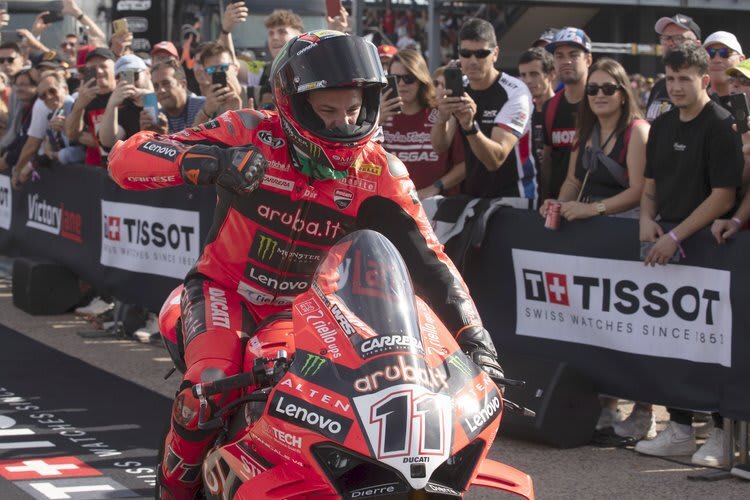 Nicolo Bulega gewann in Aragon beide Sonntagsrennen