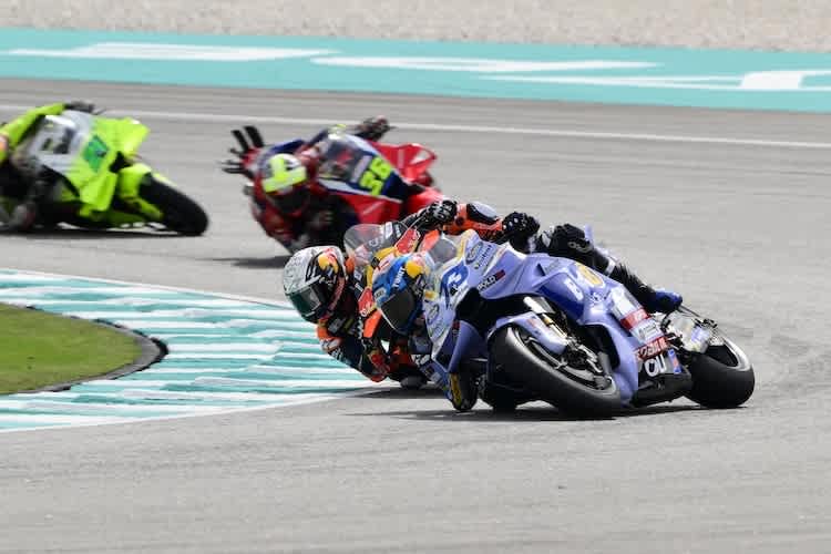 Alex Marquez im Zweikampf mit Pedro Acosta