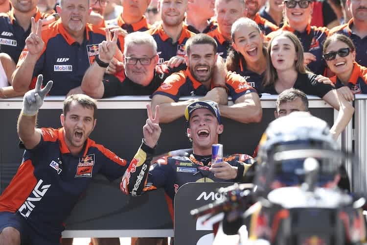 Mit Teamwork landete KTM während der Übersee-Tournee immer auf dem MotoGP-Podest