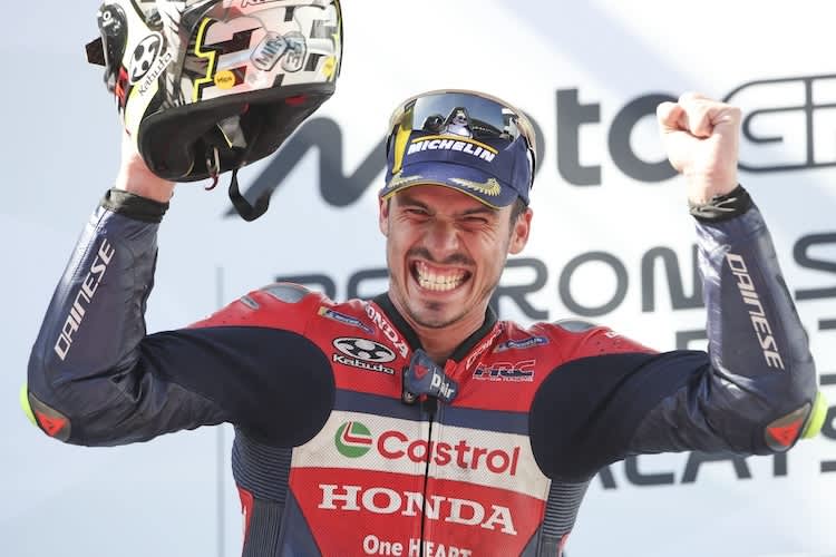 Joan Mir auf dem Podium