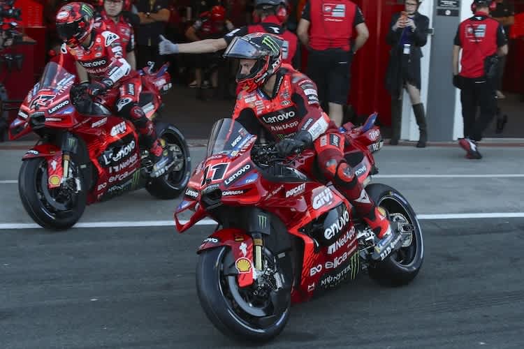 Ducati-Werksfahrer Nicolo Bulega in MotoGP-Diensten