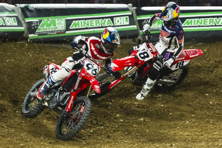 Hunter und Jett Lawrence in Paris