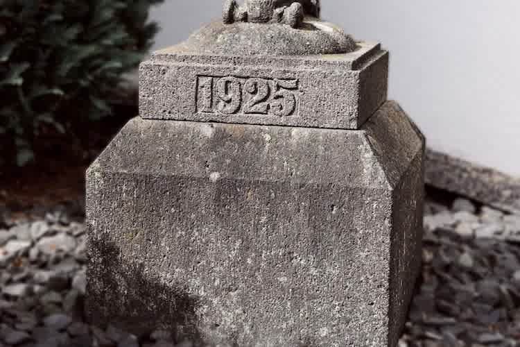 Der Grundstein des Nürburgrings