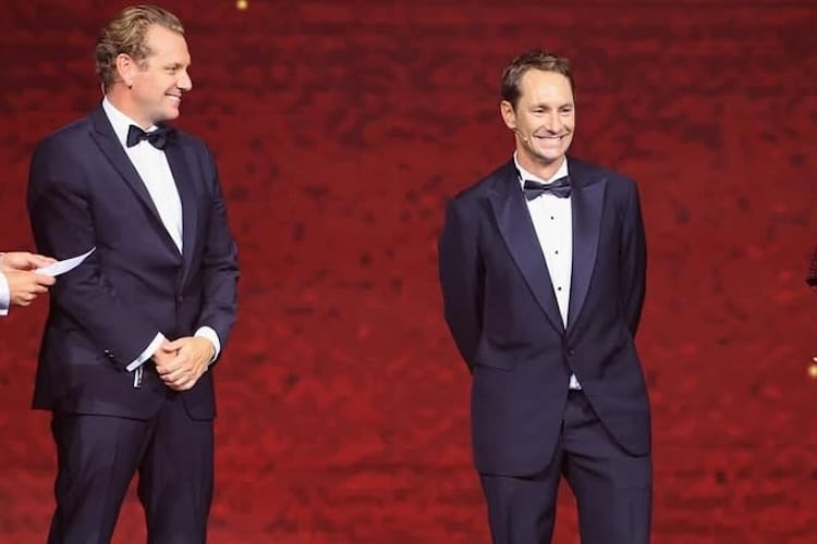 Mathias Lauda (r.) im Smoking von Papa Niki und zusammen mit Bruder Lukas