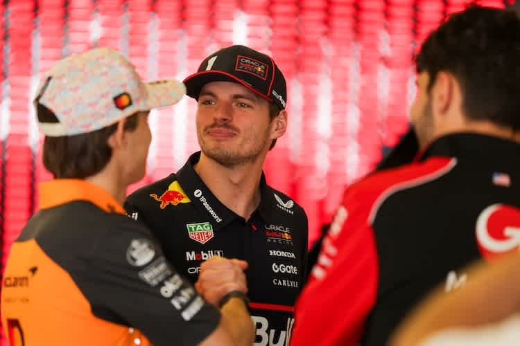 Max Verstappen wundert sich über das Formtief von Oscar Piastri