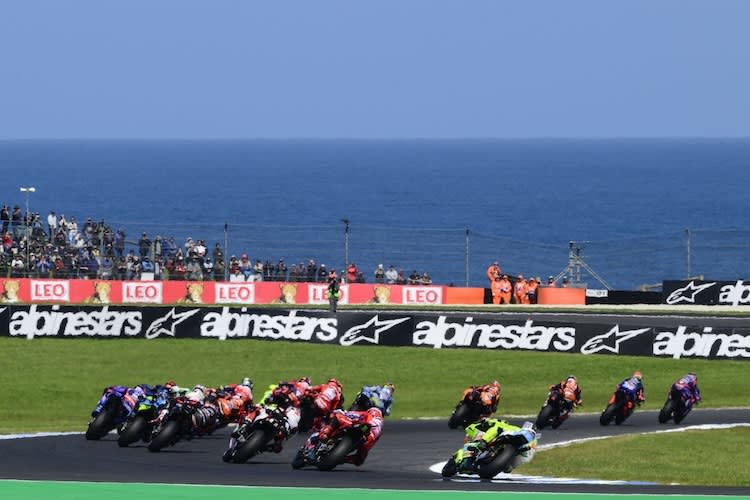 Aufgrund der Wetterlage in Australien wurden alle GP Rennen um eine Stunde nach hinten verschoben