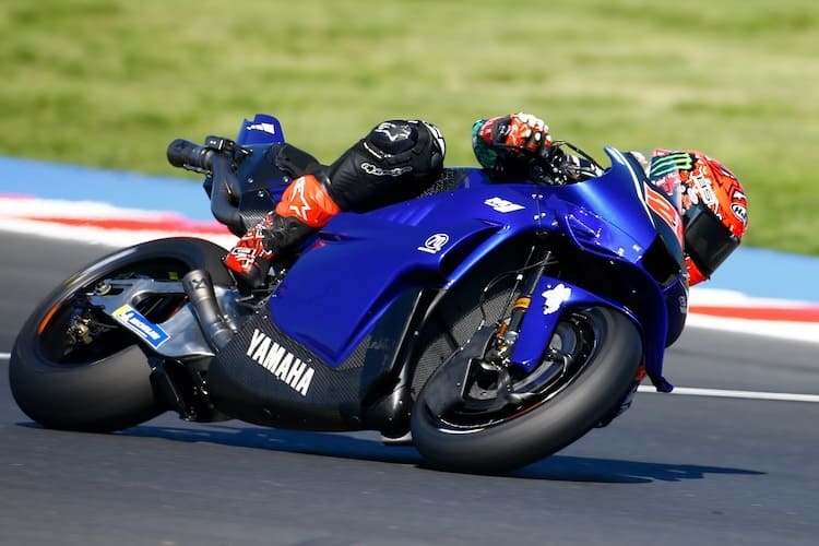 Fabio Quartararo testet die neue V4-Yamaha in Misano