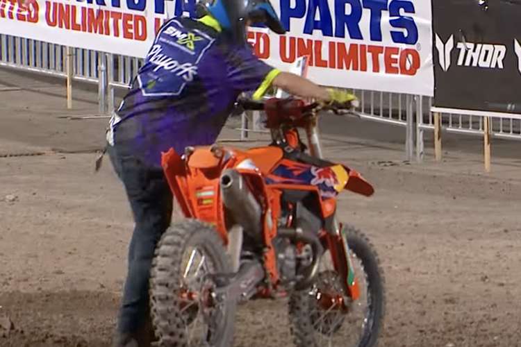 Das Bike von Chase Sexton sah nach dem Crash sehr mitgenommen aus