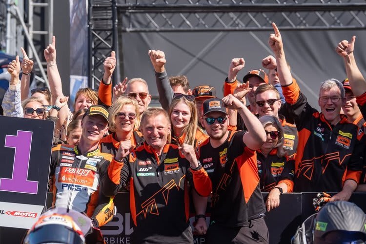 2026 werden wir das Team Freudenberg in der seriennahen Weltmeisterschaft nicht jubeln sehen