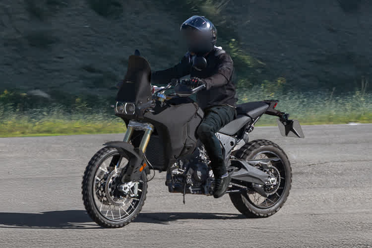 Ducati DesertX V2: Begründete Hoffnung auf eine spürbare Gewichtseinsparung dank der nächsten V2-Generation