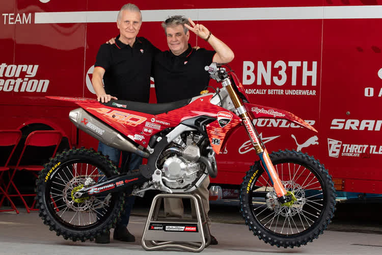 Troy Lee Designs kooperiert mit Red Bull Ducati