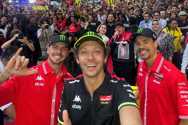 Valentino Rossi, Fabio Di Giannantonio und Franco Morbidelli wurden von den indonesischen Fans gefeiert
