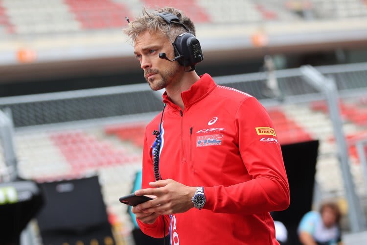 Leon Camier geht es bei Honda mitunter zu langsam vorwärts