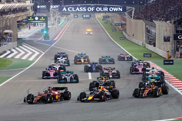 Das Formel-1-Feld beim WM-Auftakt 2022 in Bahrain