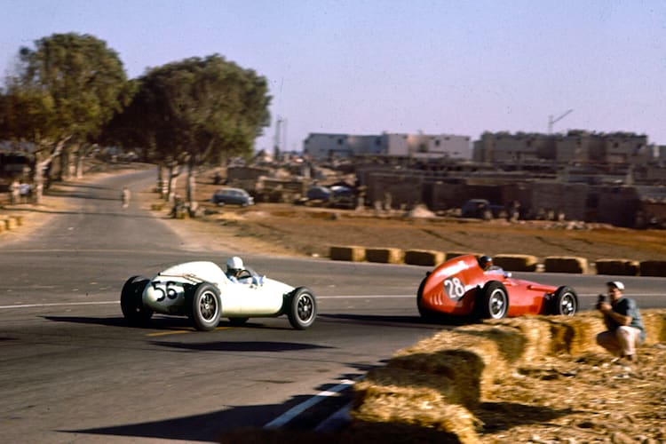 Wer ist das? Wo und wann ist das Bild aufgenommen worden?