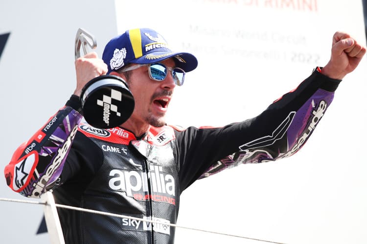 Maverick Viñales: Erneut kam er vor Teamkollege Aleix Espargaró ins Ziel