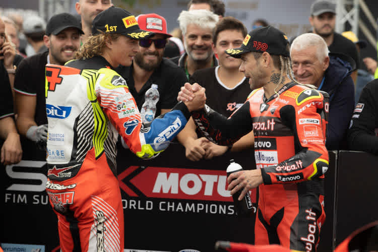 Axel Bassani und Alvaro Bautista