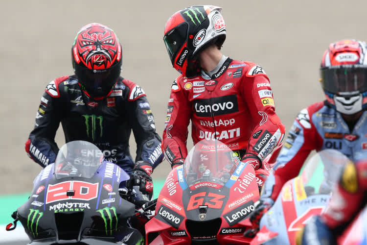 Fabio Quarataro (#20) und Pecco Bagnaia (#63)