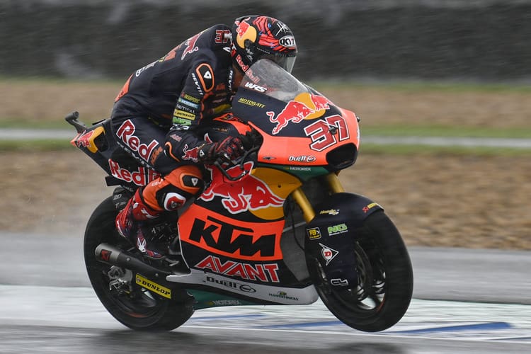 Augusto Fernández landete im Rennen auf Platz 7