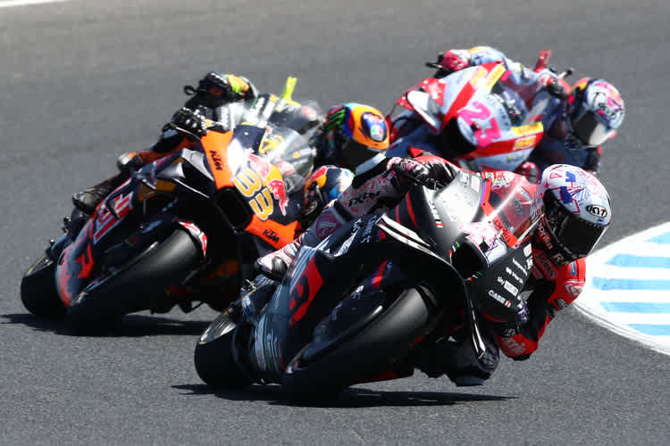 Aleix Espargaró vor Brad Binder (KTM) und Enea Bastianini (Ducati)