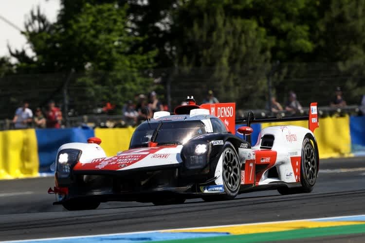 Einer der Favoriten: Der Toyota GR010 Hybrid von Kamui Kobayashi