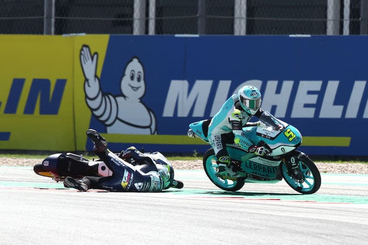 Ayumu Sasaki hat 2023 bereits zwei Mal einen möglichen Podestplatz im Kiesbett versenkt