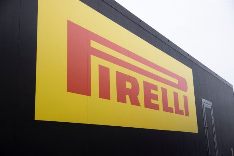 Pirelli kommt ins GP-Fahrerlager