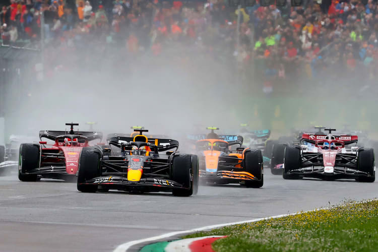 McLaren konnte sich nicht so nahe an Red Bull Racing und Ferrari halten wie erhofft