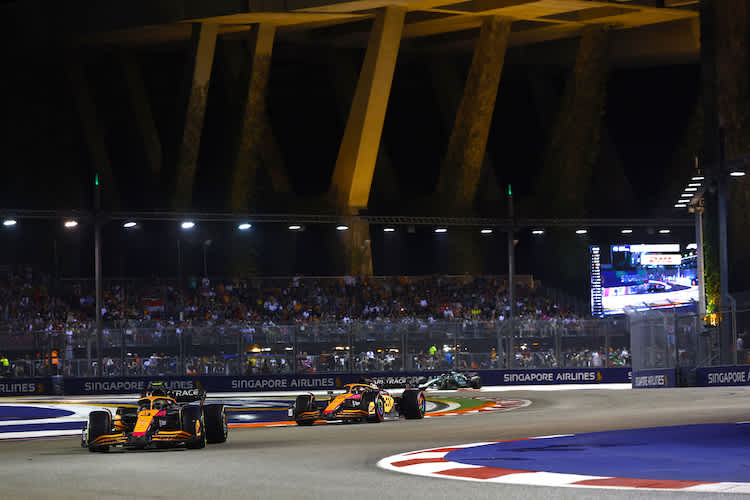 Lando Norris vor Daniel Ricciardo