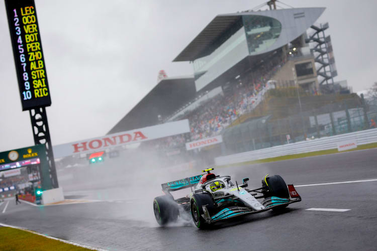 Lewis Hamilton in Suzuka