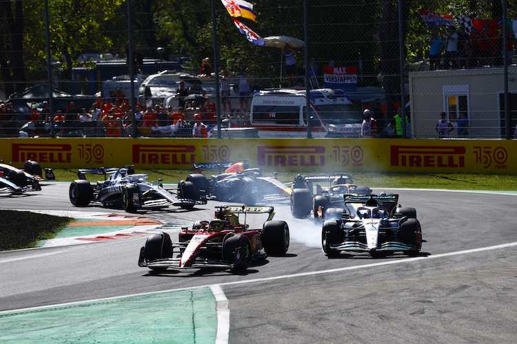 Nach dem Start zum Grossen Preis von Italien in Monza