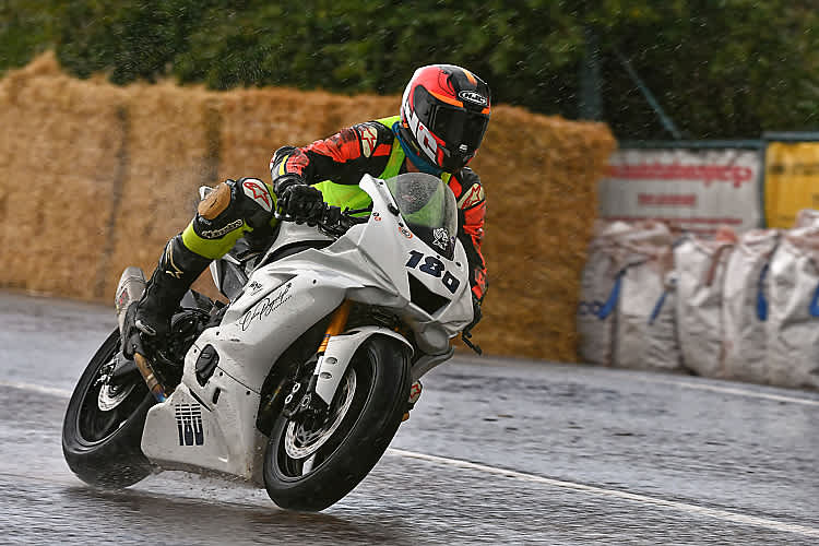 Im nassen Qualifying überraschte Gregor Morf seine Kontrahenten mit der Bestzeit