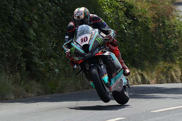 Peter Hickman absolviert in Imatra einen Gastauftritt bei der IRRC