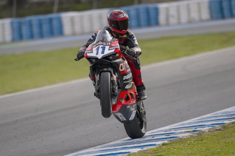 Nicolo Bulega will mindestens Supersport-Siege erreichen