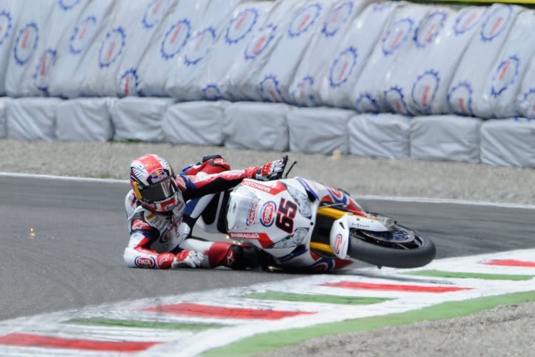 Als junger Superbike-Pilot ging Jonathan Rea häufiger über das Limit