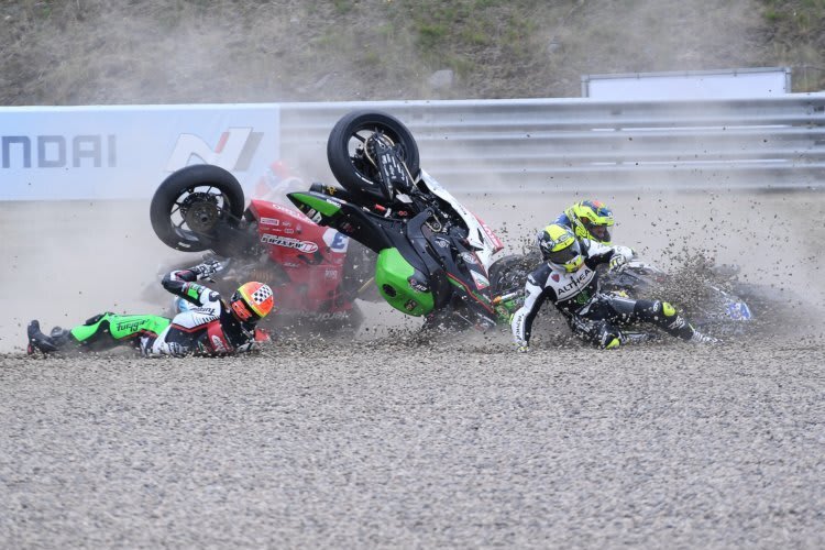 Dominique Aegerter war Opfer einen Startunfalls	