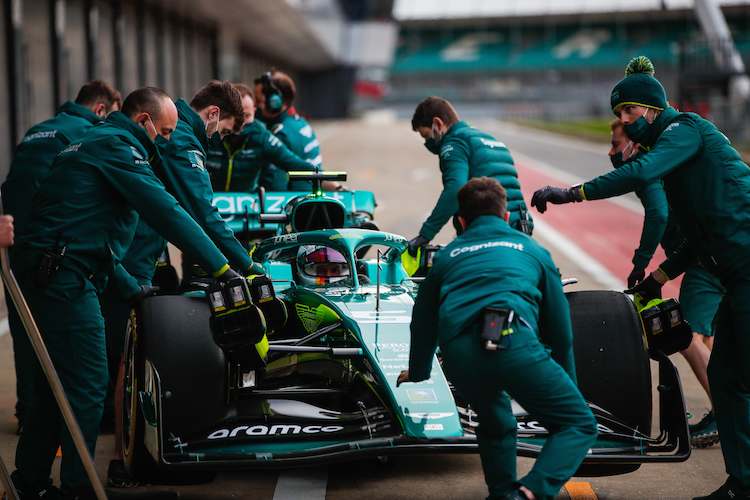 Das Aston Martin Team wird ein eigenes Erfolgsrezept entwickeln müssen, um die aktuellen Spitzenreiter zu schlagen, weiss Dan Fallows