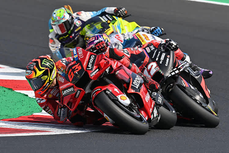 Das Finish in Misano: Pecco Bagnaia (63) vor Viñales und Bastianini