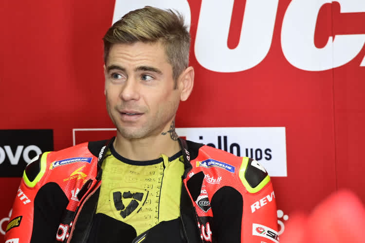 Alvaro Bautista auf der neuen Ducati Panigale V4R
